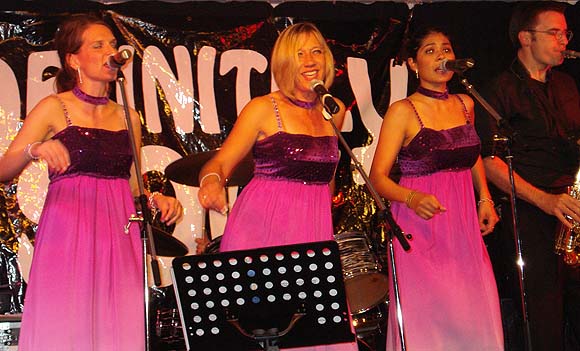 Definitely Soul Live Musik, Party/Konzert Auftritt in der Kulturkreiskneipe Haimhausen